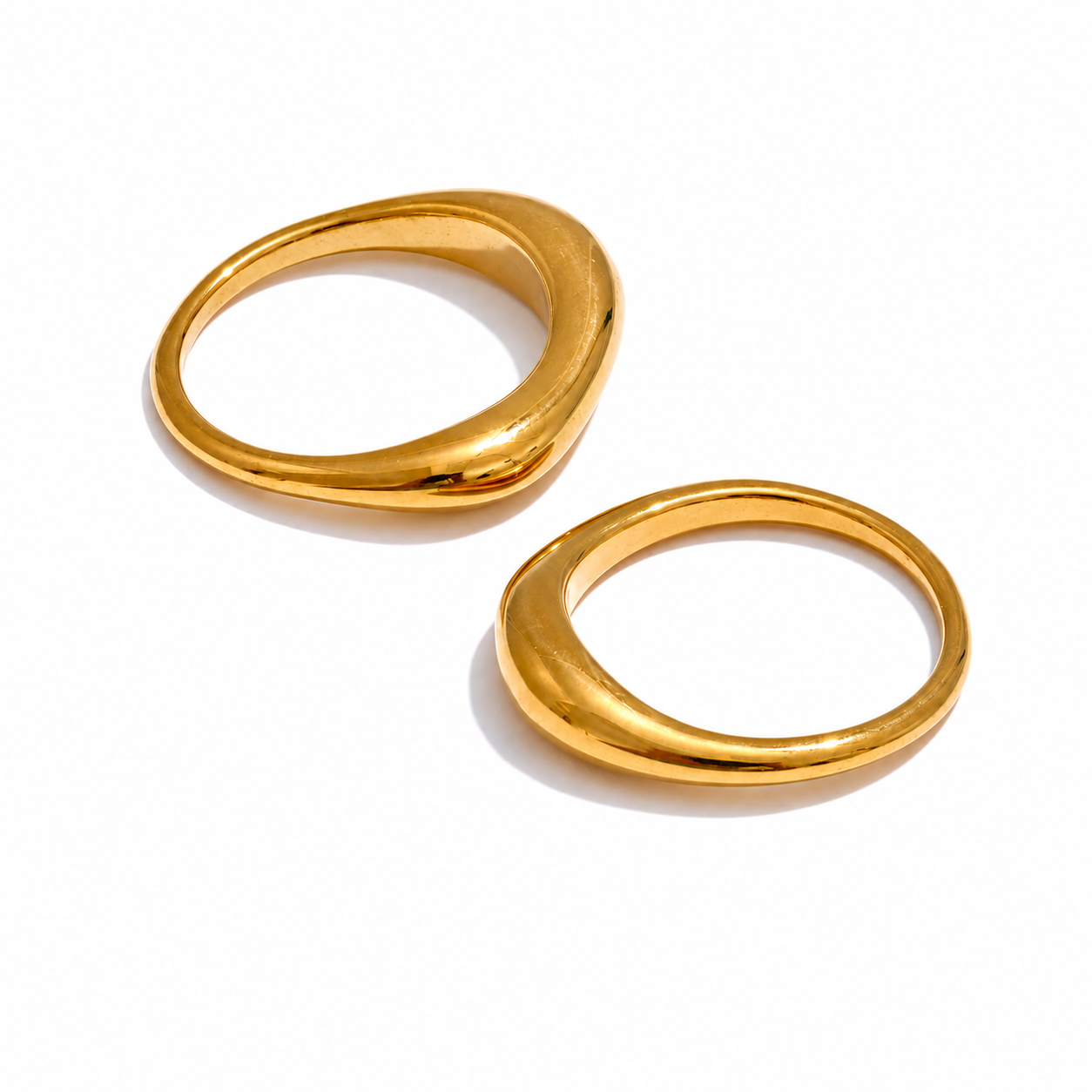 Anillo Minimalista Japonés Bañado en Oro 18K