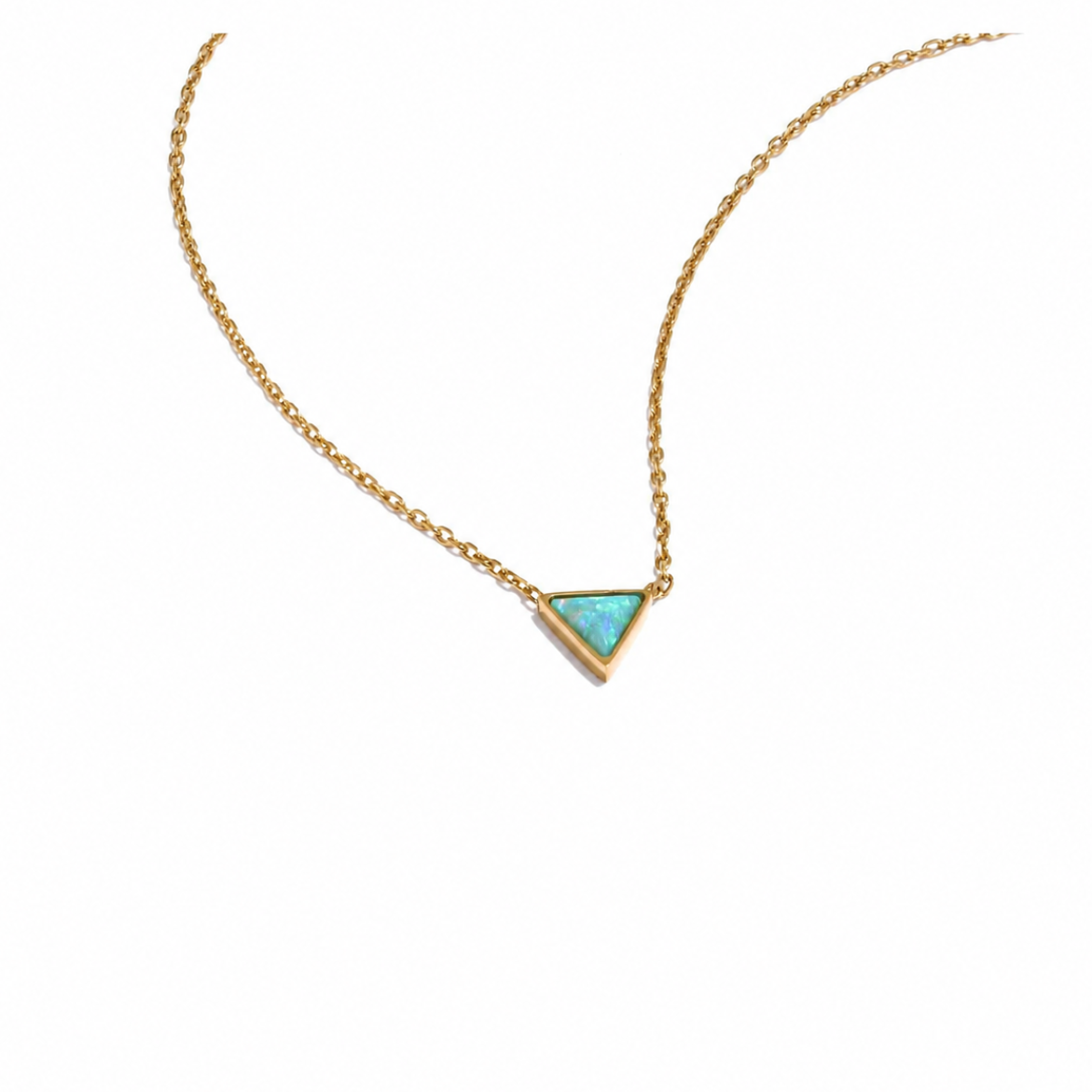Collar Delicado Bañado en Oro 18K oPlatino de Ópalo Natural con Diseño Triángulo