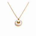 Collar Delicado Bañado en Oro 18K de Mariposa con Concha Natural