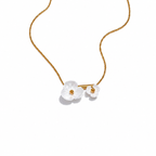 Collar Flor Romántica con Baño de Oro Real 18K