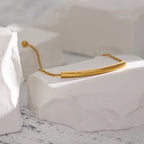 Pulsera Minimalista Bañada en Oro 18K