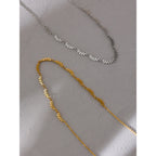 Collar de Hojas Bañado en Oro 18K o Platino — Elegancia Natural