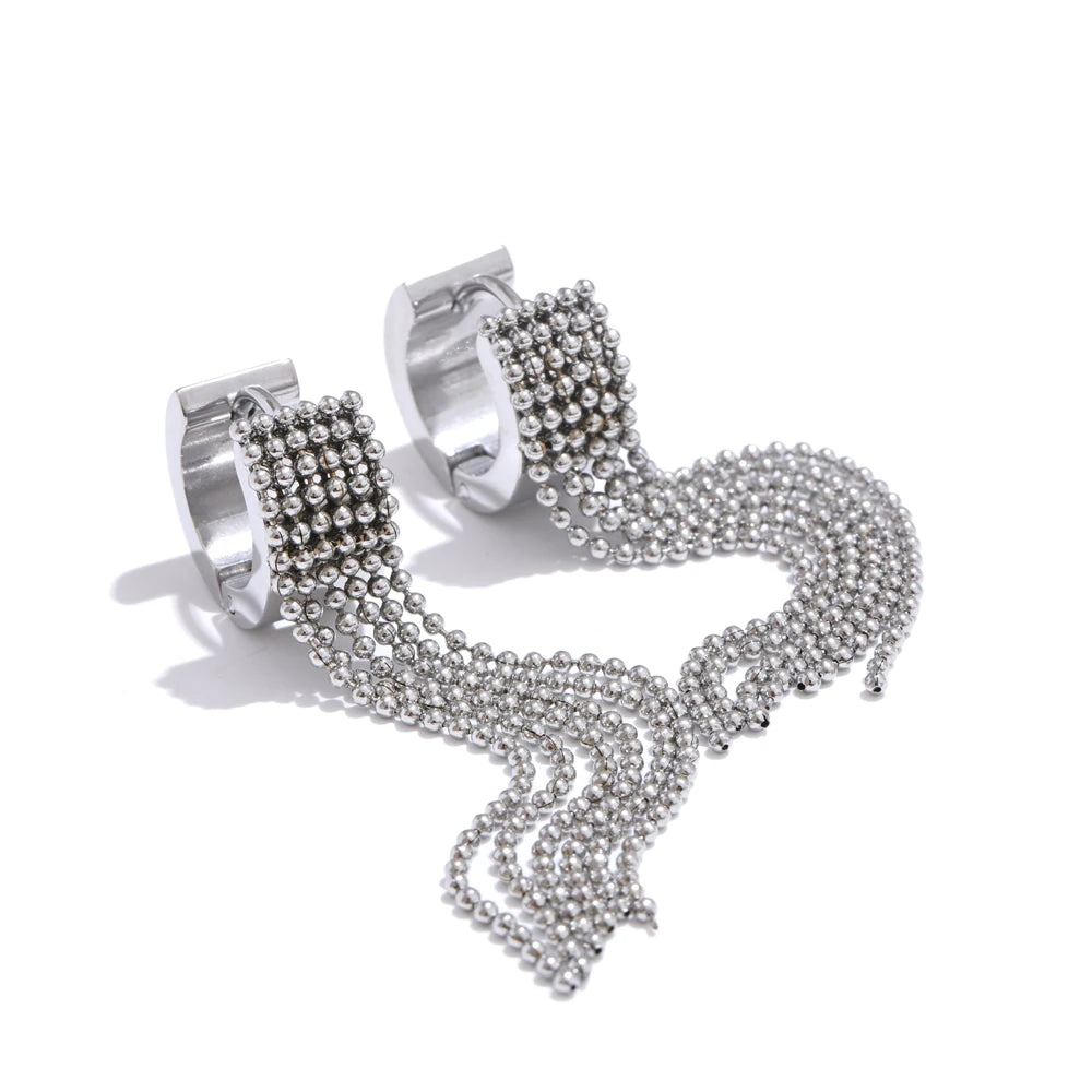 Pendientes Largos con Flecos Bañados en Oro 18K o Platino — Estilo Trendy