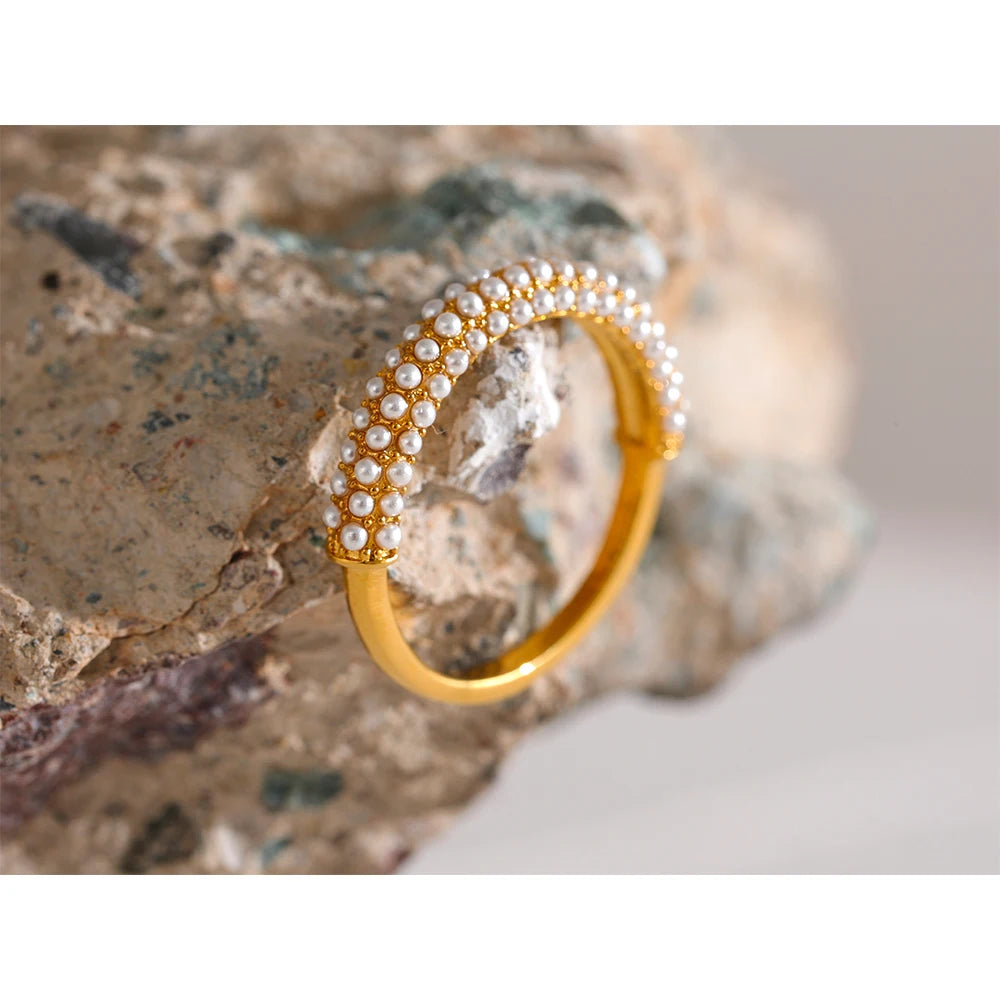 Anillo de Perlas Bañado en Oro 18K — Elegancia Romántica