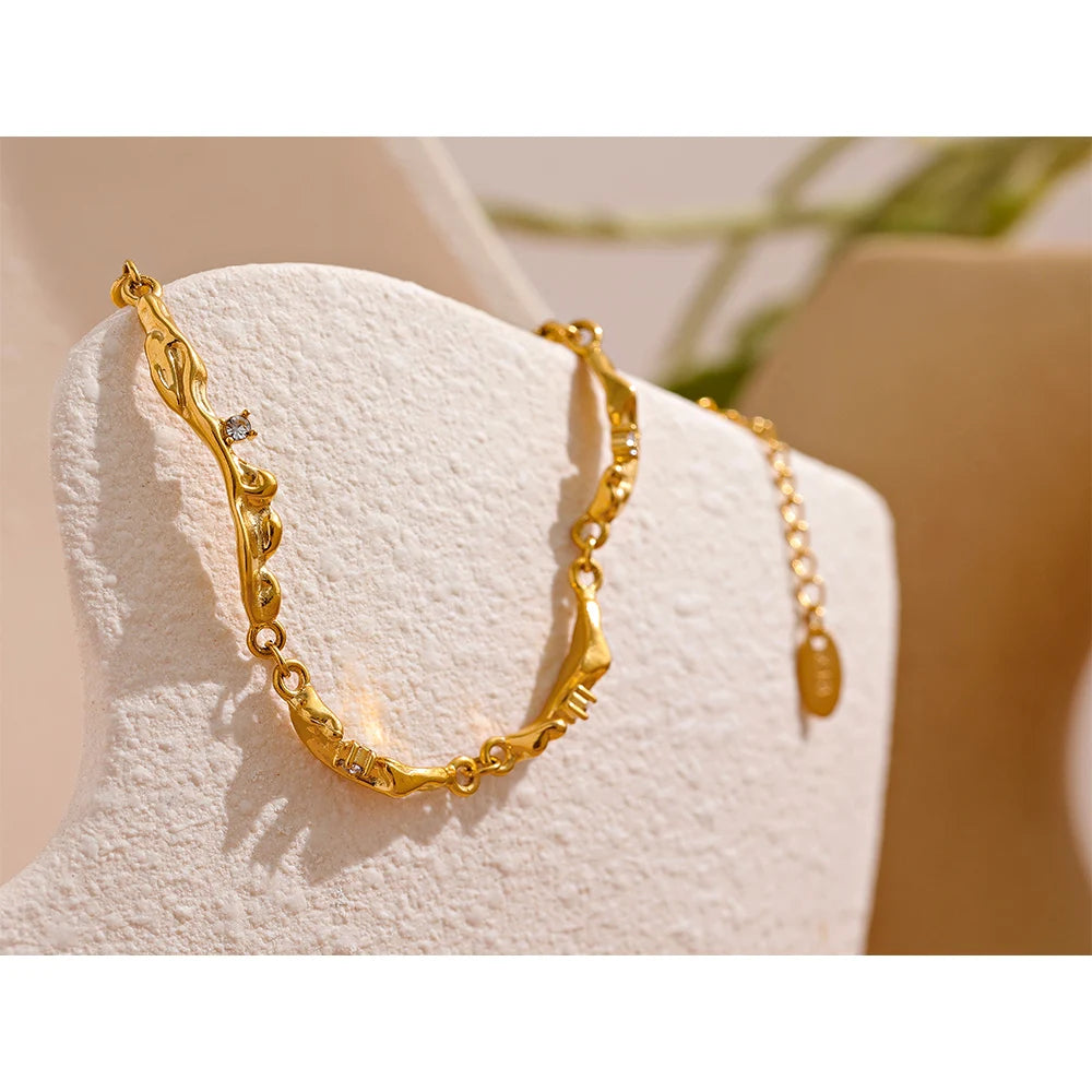 Pulsera Texturizada Bañada en Oro 18K — Estilo Vintage Chic