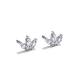 Pendientes Pequeños de Flor con Circonitas Bañados en Oro 18K o Platino — Estilo Coreano