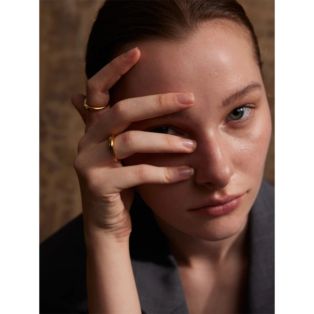 Anillo Minimalista Japonés Bañado en Oro 18K