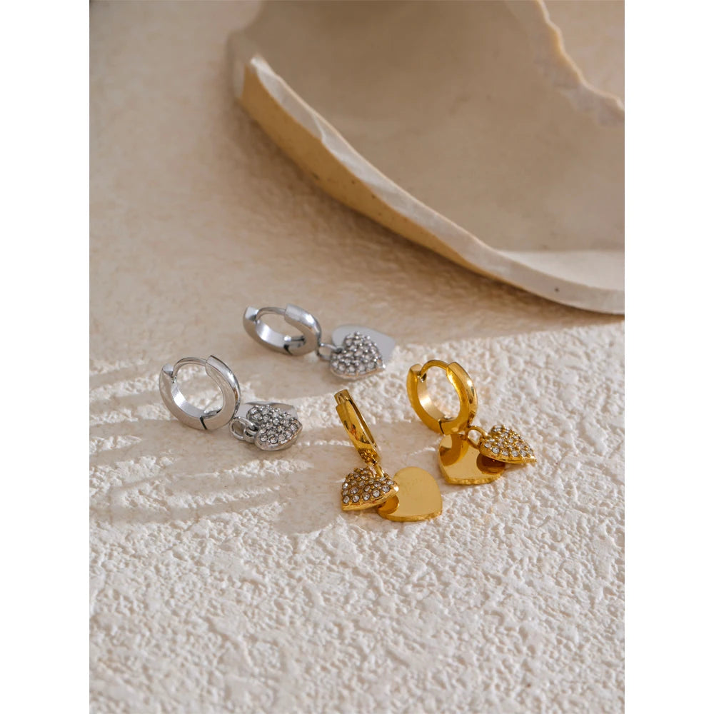 Pendientes de Aro Doble Corazón con Circonitas Bañados en Oro 18K o Platino — Elegancia Romántica