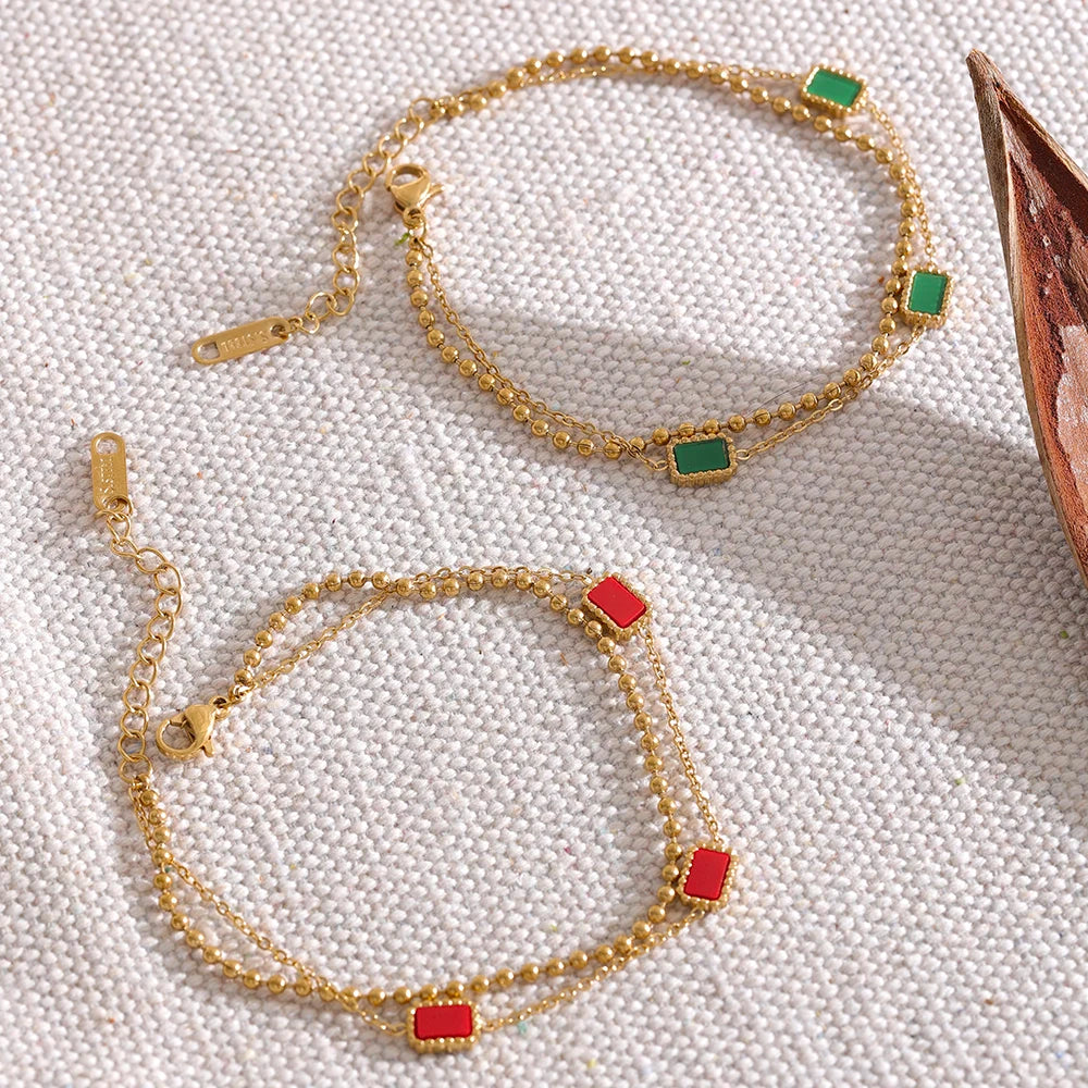 Pulsera Fashion con Charm Acrílico Bañada en Oro 18K — Estilo Trendy