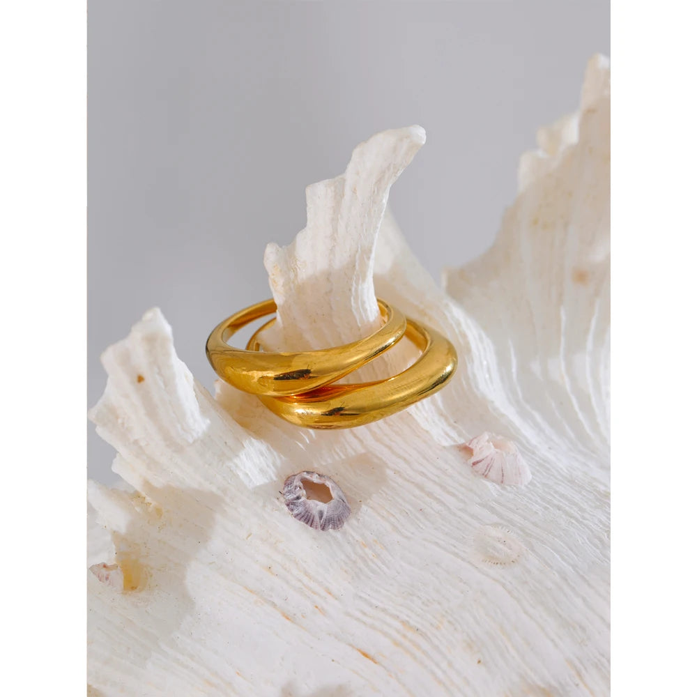 Anillo Minimalista Japonés Bañado en Oro 18K