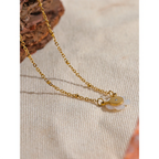 Collar Flor de Concha Natural Bañado en Oro 18K