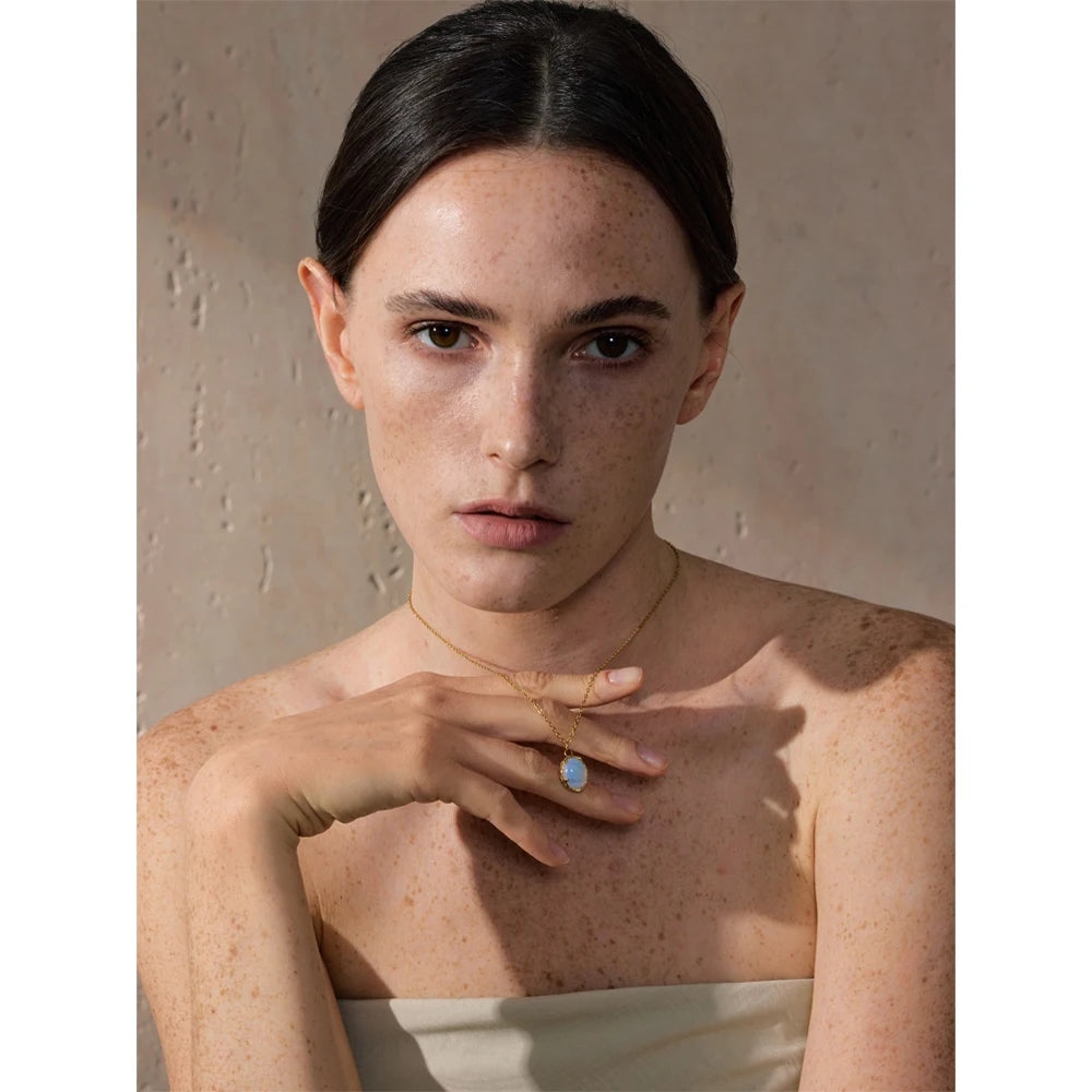 Collar Femenino con Piedra Ópalo Natural Bañado en Oro Real 18K o Platino