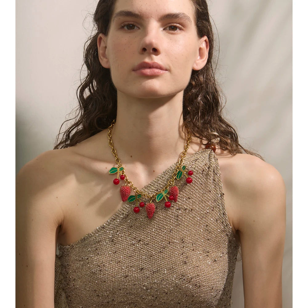 Collar de Cerezas y Fresas Bañado en Oro 18K — Estilo Dulce y Chic