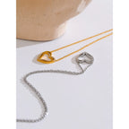 Collar Bañado en Oro 18K o Platino de Corazón Calado con Circonitas — Elegancia Romántica