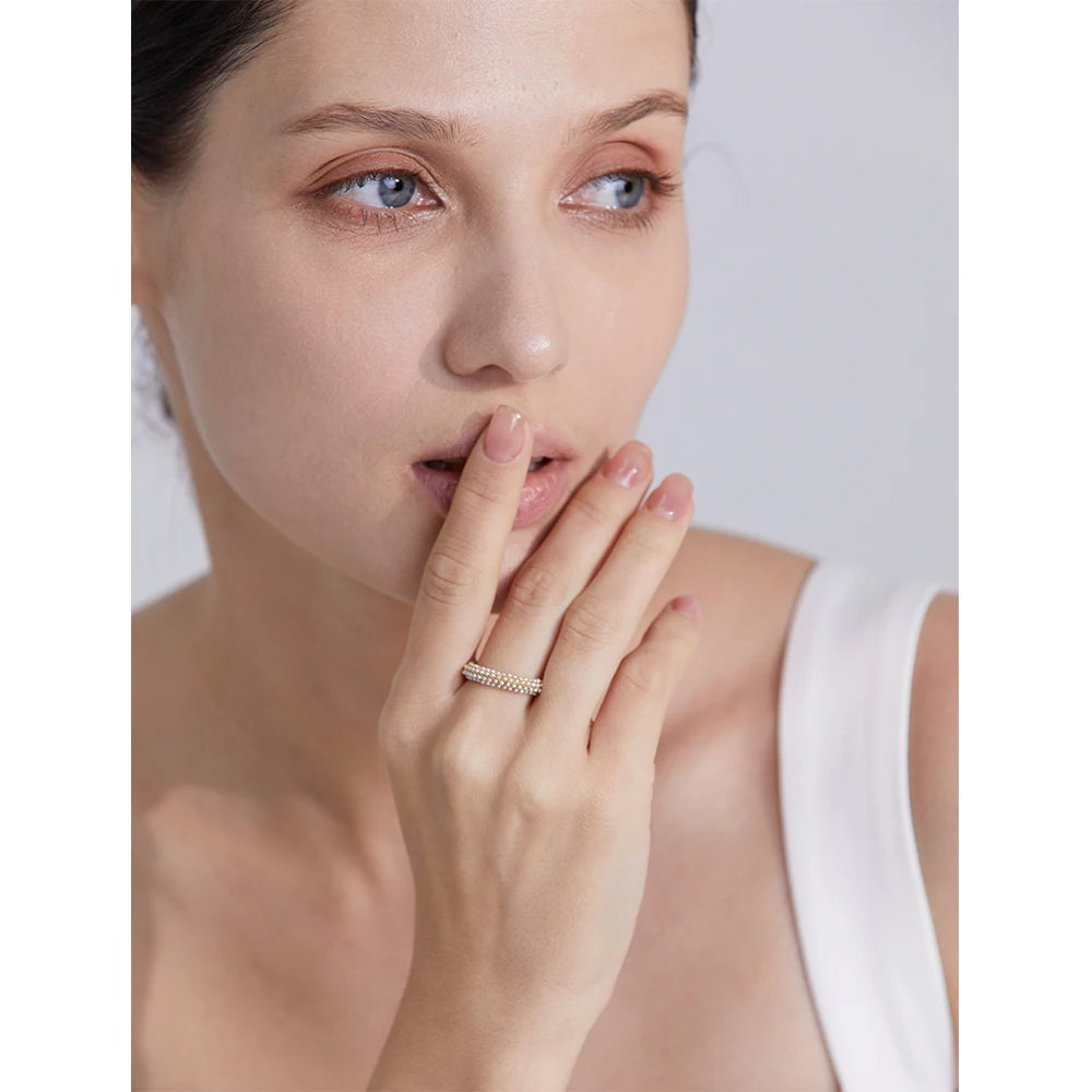 Anillo de Perlas Bañado en Oro 18K — Elegancia Romántica