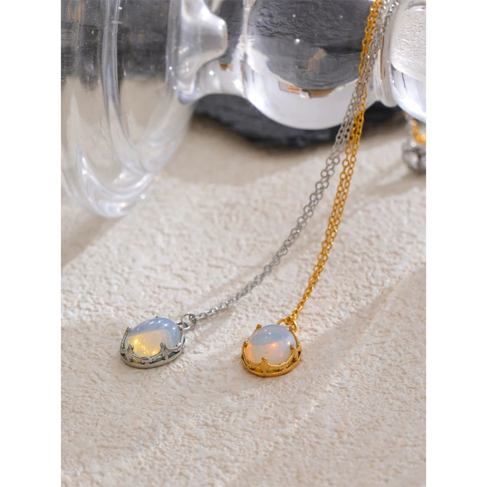 Collar Femenino con Piedra Ópalo Natural Bañado en Oro Real 18K o Platino