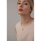 Collar Floral Elegante Bañado en Oro 18K